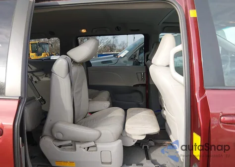 2011 Toyota Sienna Xle from USA, damaged, VIN 5TDDK3DC3BS019904